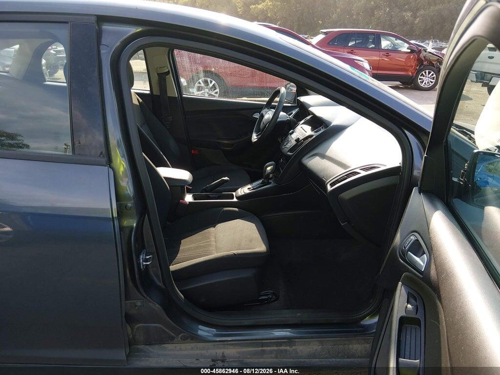 1FADP3F25HL221875 2017 FORD FOCUS photo no. 5