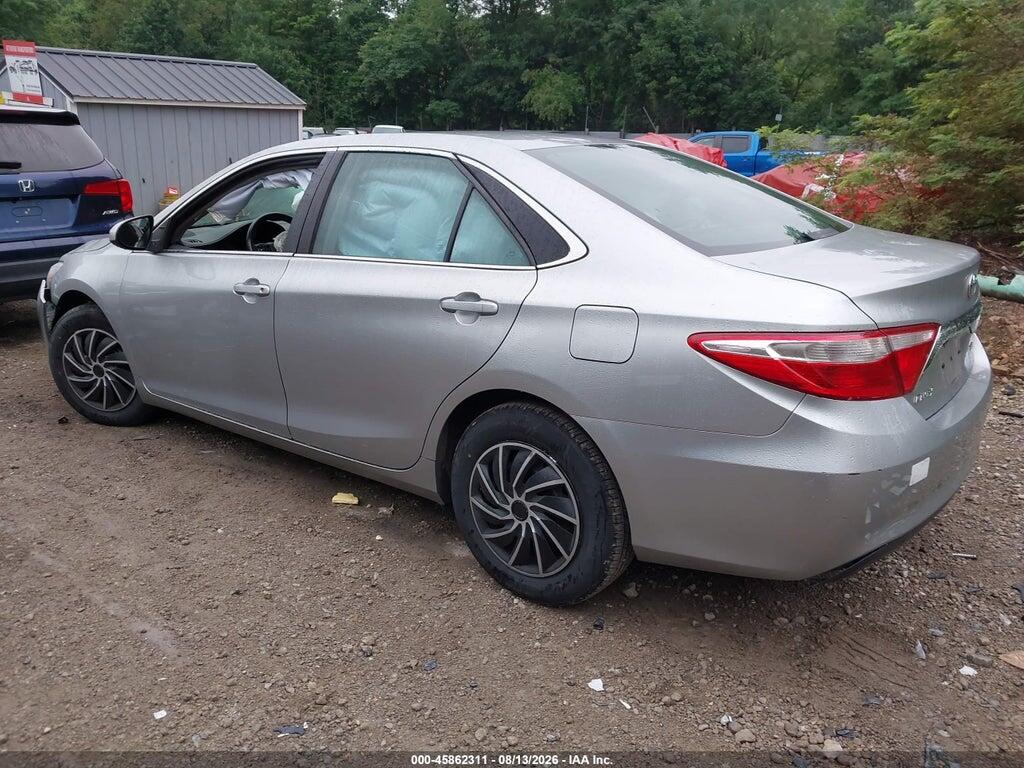 4T1BF1FK4HU635096 2017 TOYOTA CAMRY photo no. 3