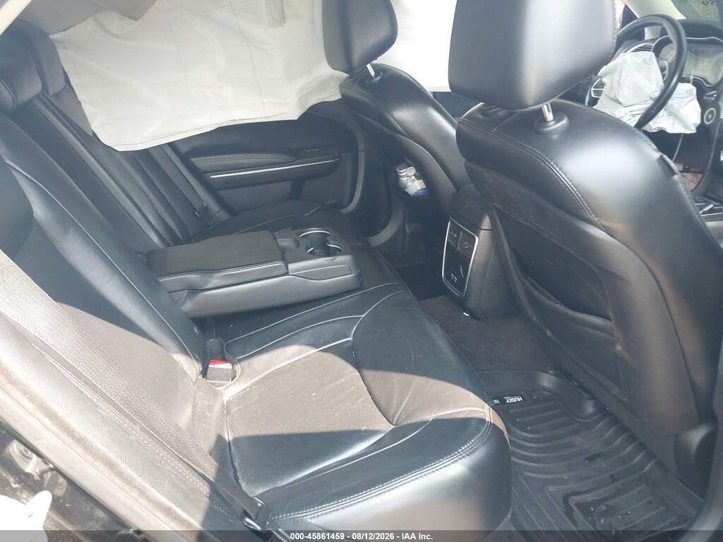 2C3CCAAG6HH593736 2017 CHRYSLER 300 photo no. 8