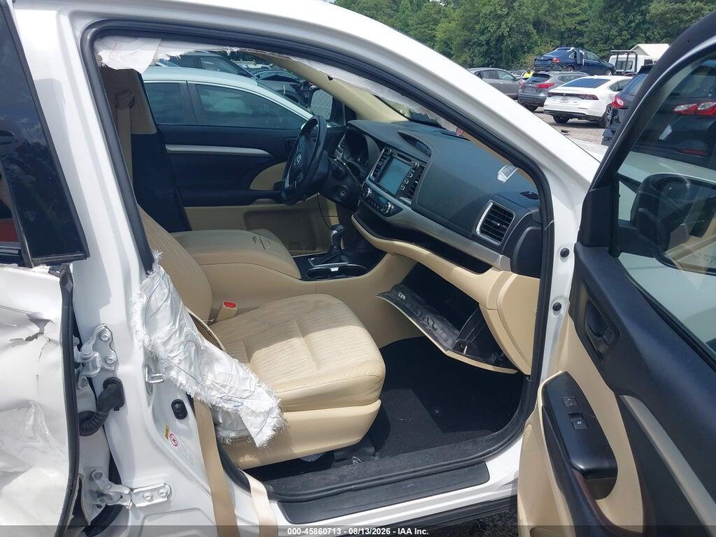 5TDZZRFH3HS230493 2017 TOYOTA HIGHLANDER photo no. 5