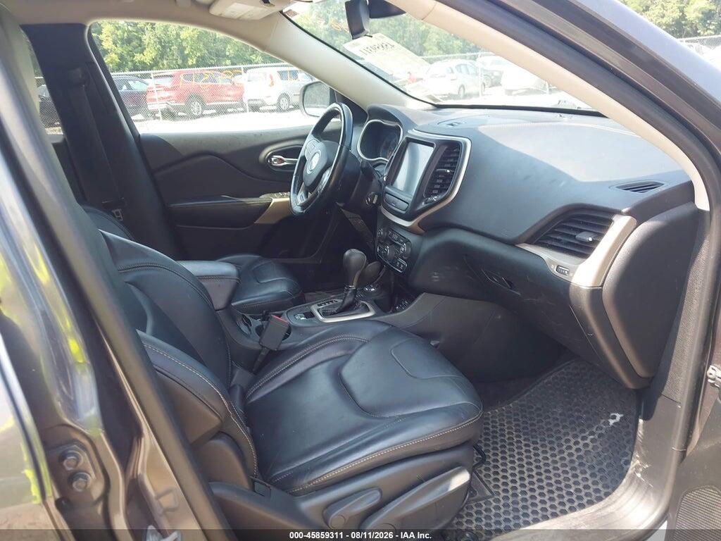 1C4PJMCS3HW569952 2017 JEEP CHEROKEE photo no. 5