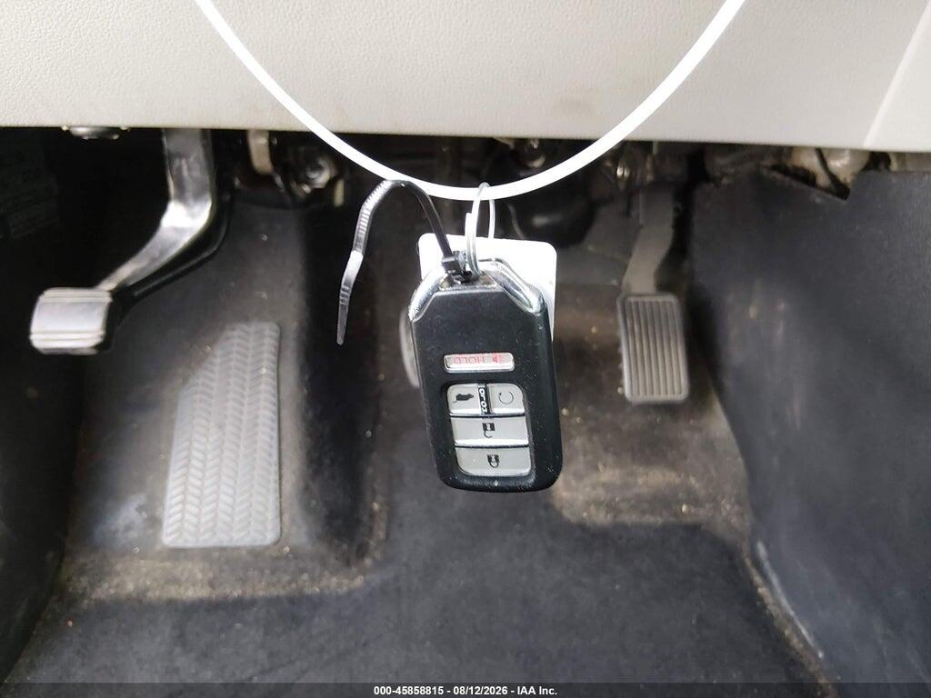 5FNYF5H94HB011677 2017 HONDA PILOT photo no. 11