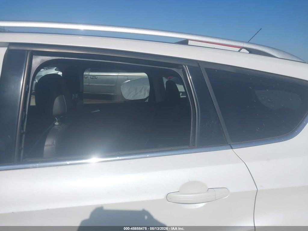 1FMCU0JD2HUE35220 2017 FORD ESCAPE photo no. 6