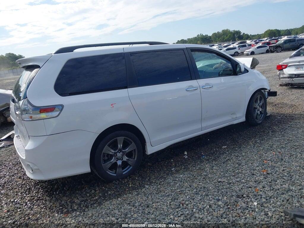 5TDXZ3DC0HS773019 2017 TOYOTA SIENNA photo no. 4