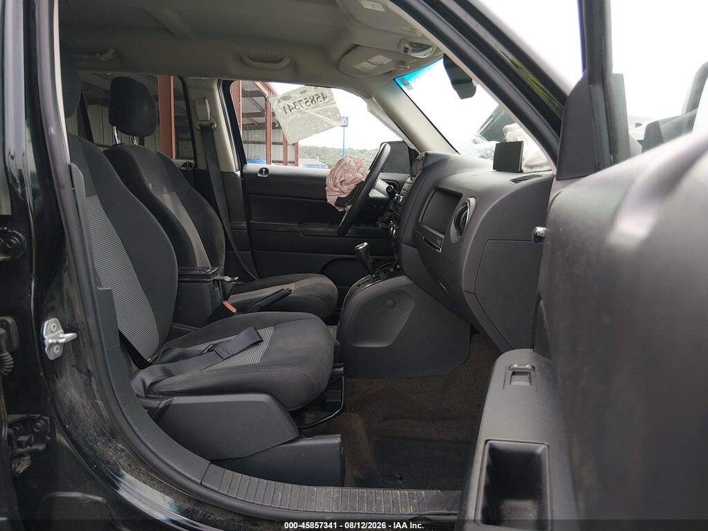 1C4NJPBB5HD103963 2017 JEEP PATRIOT photo no. 5