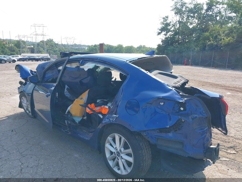 3KPFL4A7XHE137485 2017 KIA FORTE photo no. 3