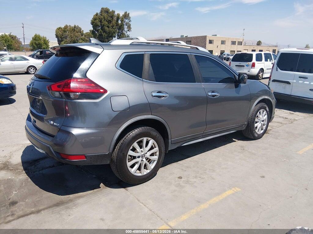 JN8AT2MV7HW026962 2017 NISSAN ROGUE photo no. 4