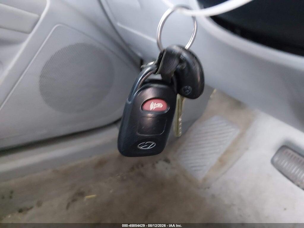 5NPE24AF6HH520132 2017 HYUNDAI SONATA photo no. 11