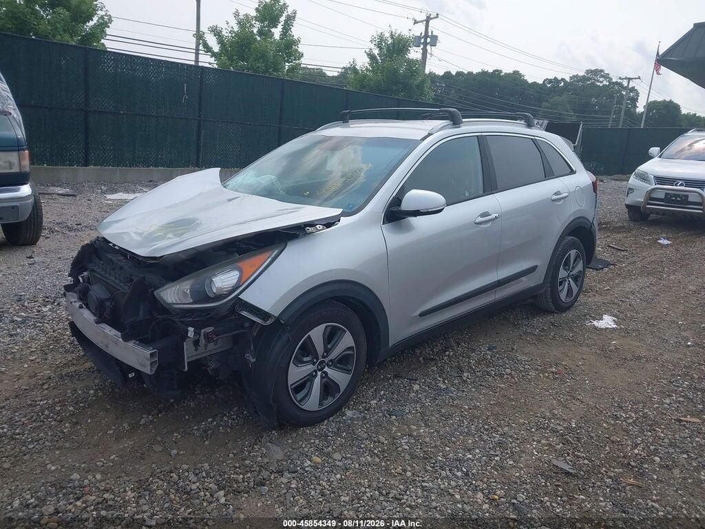 KNDCC3LC3H5079559 2017 KIA NIRO photo no. 2