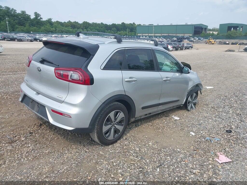KNDCC3LC3H5079559 2017 KIA NIRO photo no. 4