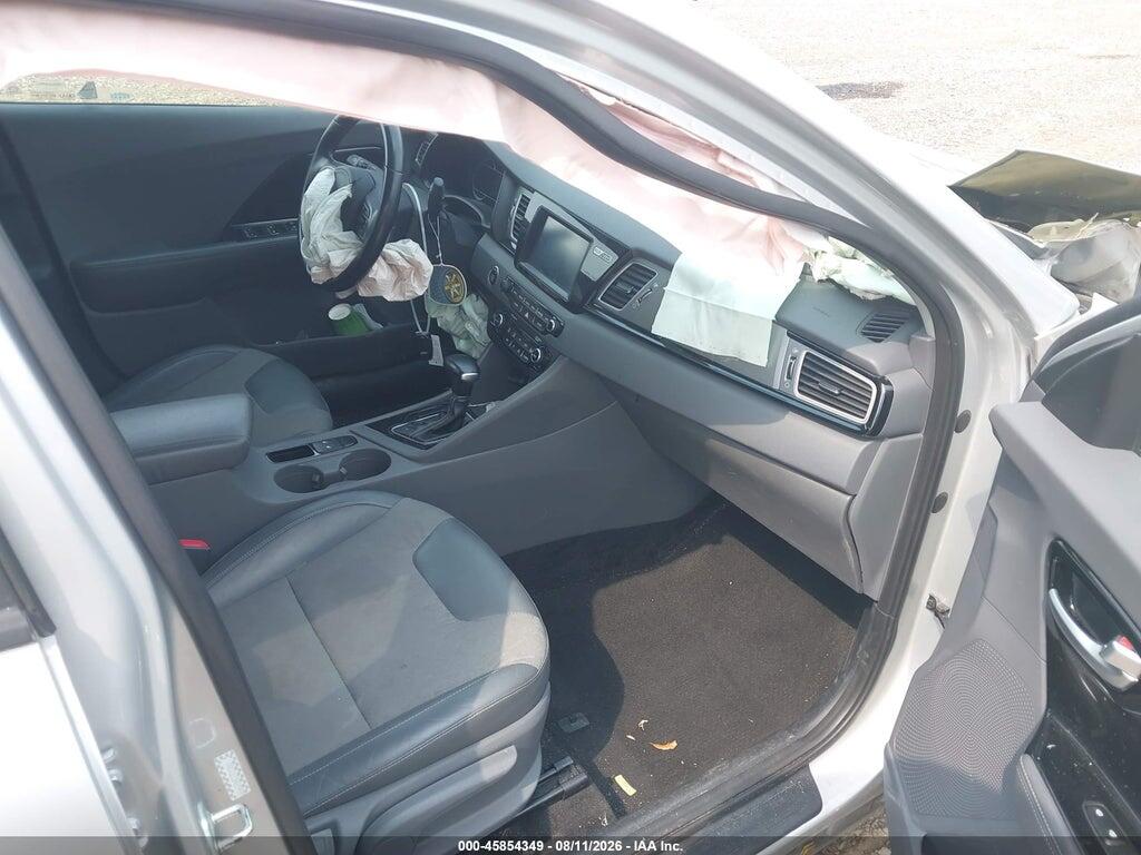 KNDCC3LC3H5079559 2017 KIA NIRO photo no. 5