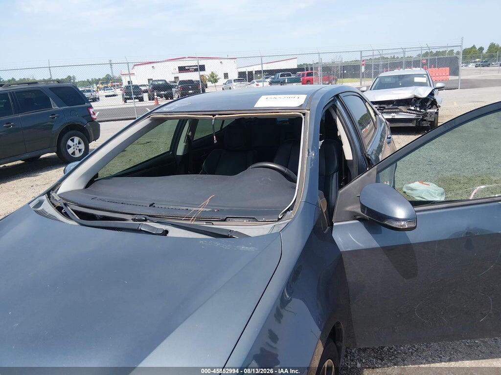 5YFBURHE3HP674534 2017 TOYOTA COROLLA photo no. 6