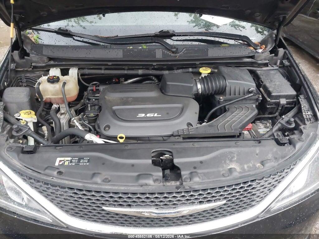 2C4RC1BG8HR607991 2017 CHRYSLER PACIFICA photo no. 10