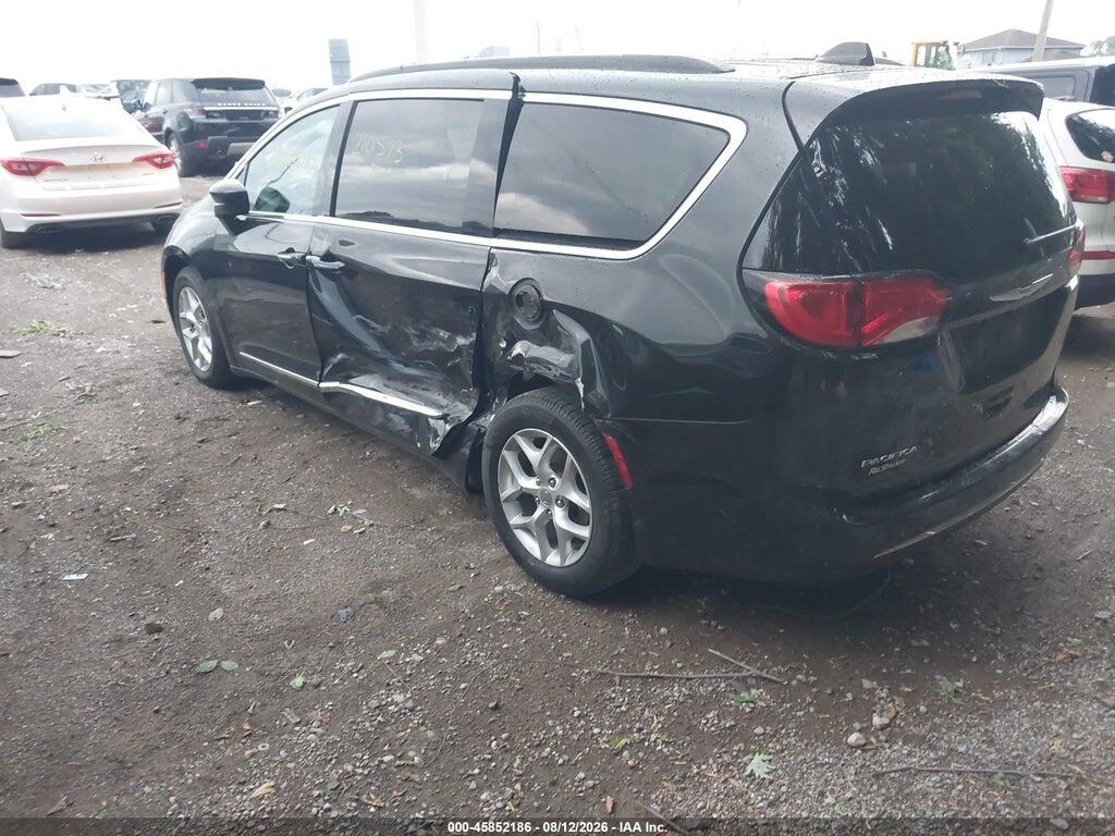 2C4RC1BG8HR607991 2017 CHRYSLER PACIFICA photo no. 3