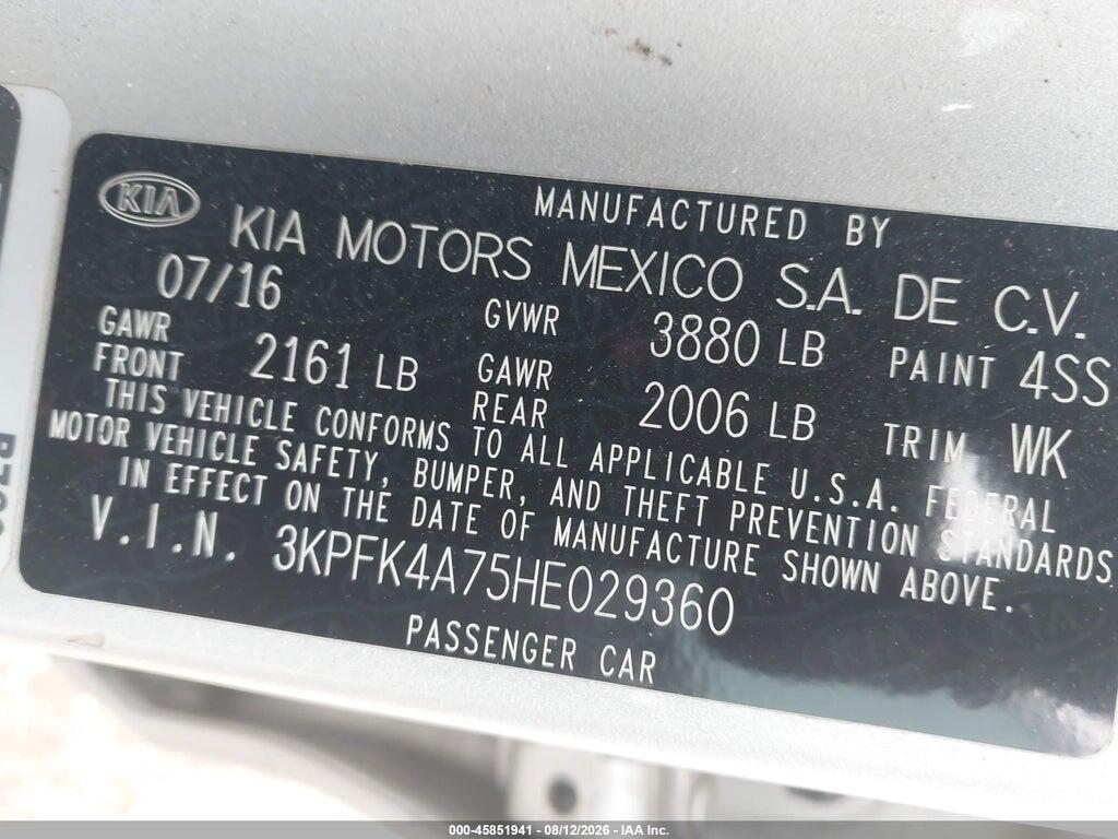 3KPFK4A75HE029360 2017 KIA FORTE photo no. 9