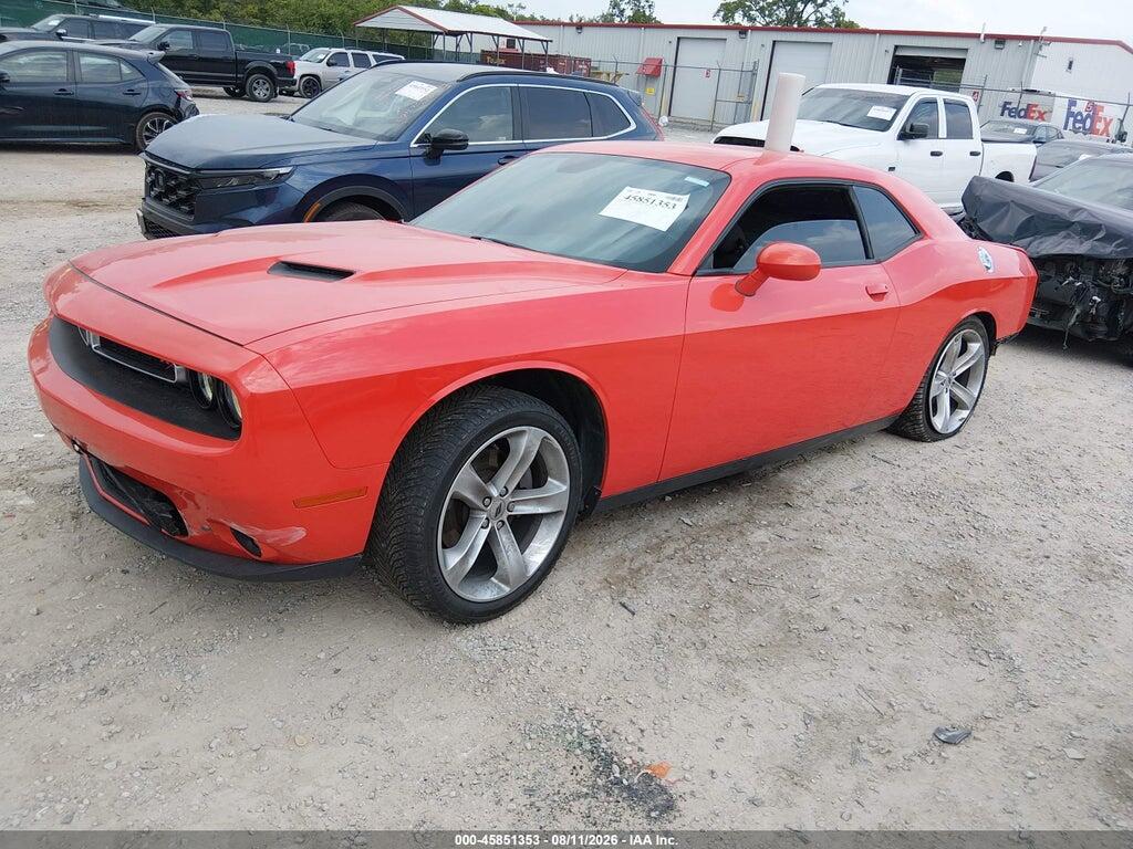 2C3CDZBT0HH655963 2017 DODGE CHALLENGER photo no. 2