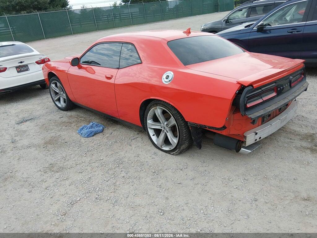 2C3CDZBT0HH655963 2017 DODGE CHALLENGER photo no. 3
