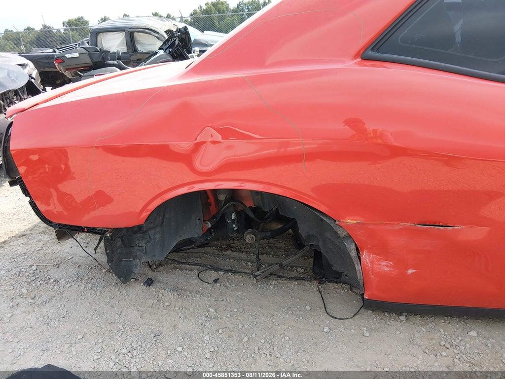 2C3CDZBT0HH655963 2017 DODGE CHALLENGER photo no. 6