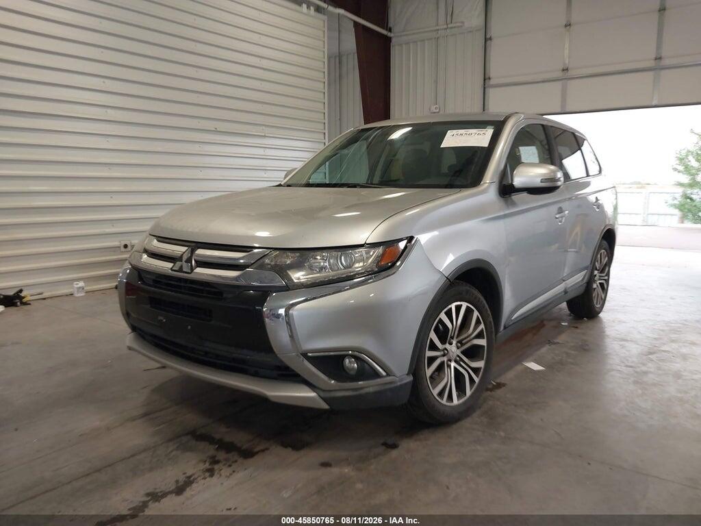 JA4AZ3A36HZ026754 2017 MITSUBISHI OUTLANDER photo no. 2