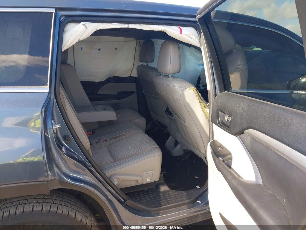 5TDBZRFH3HS473013 2017 TOYOTA HIGHLANDER photo no. 8
