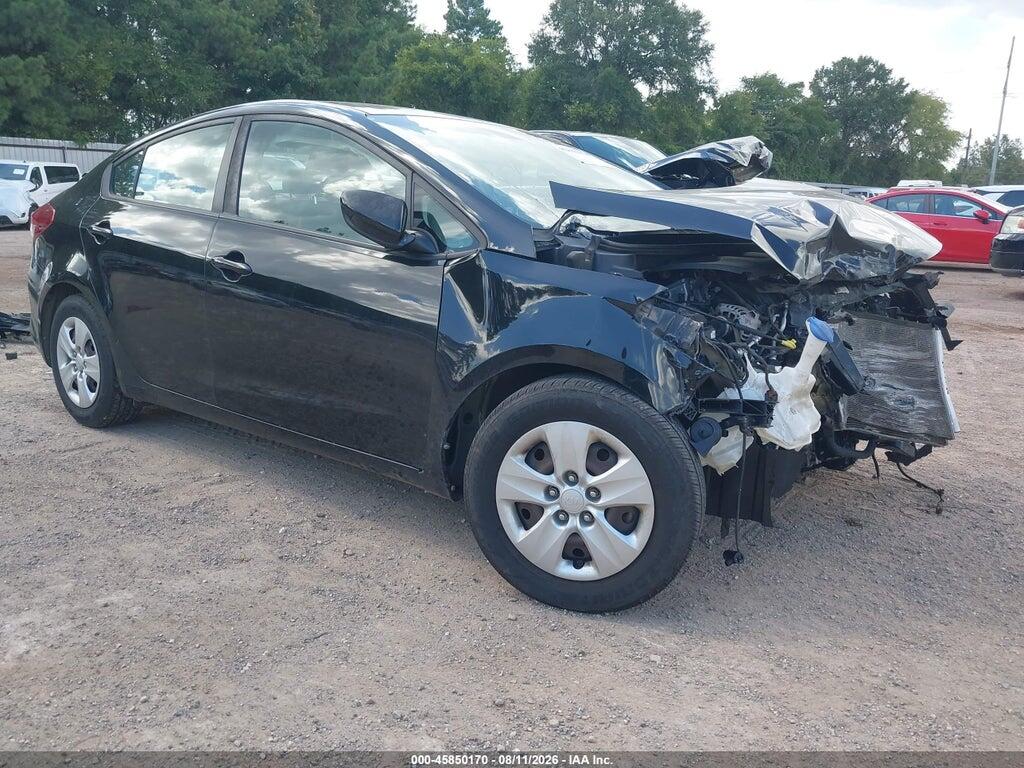 3KPFK4A73HE125181 2017 KIA FORTE photo no. 1
