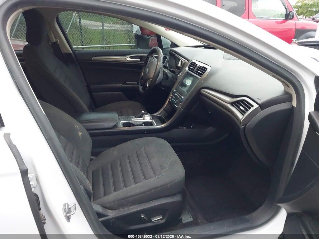 3FA6P0H72HR355910 2017 FORD FUSION photo no. 5