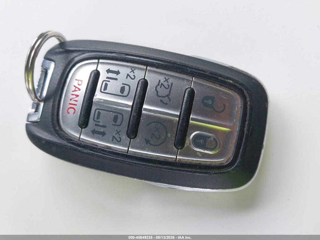 2C4RC1BG0HR543946 2017 CHRYSLER PACIFICA photo no. 11