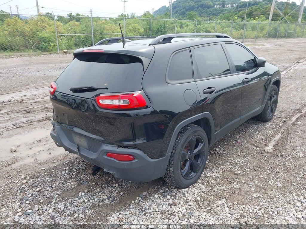 1C4PJMAB4HW628686 2017 JEEP CHEROKEE photo no. 4