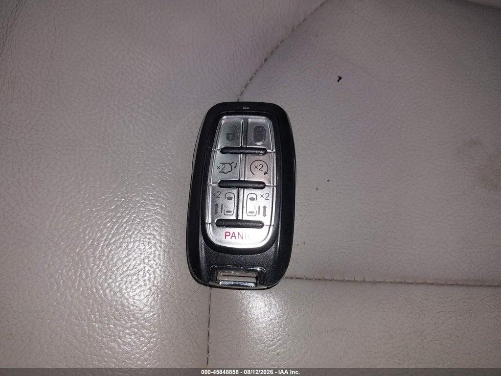 2C4RC1BG3HR688155 2017 CHRYSLER PACIFICA photo no. 11