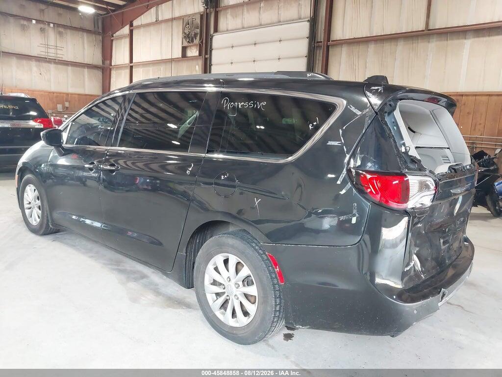 2C4RC1BG3HR688155 2017 CHRYSLER PACIFICA photo no. 3