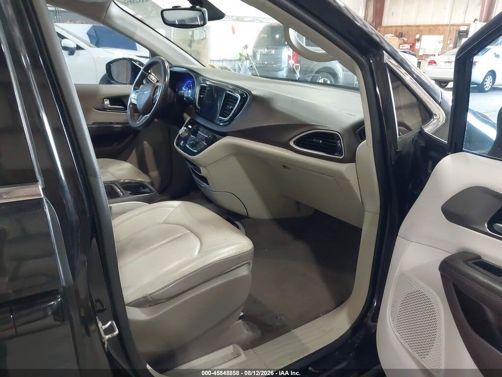 2C4RC1BG3HR688155 2017 CHRYSLER PACIFICA photo no. 5
