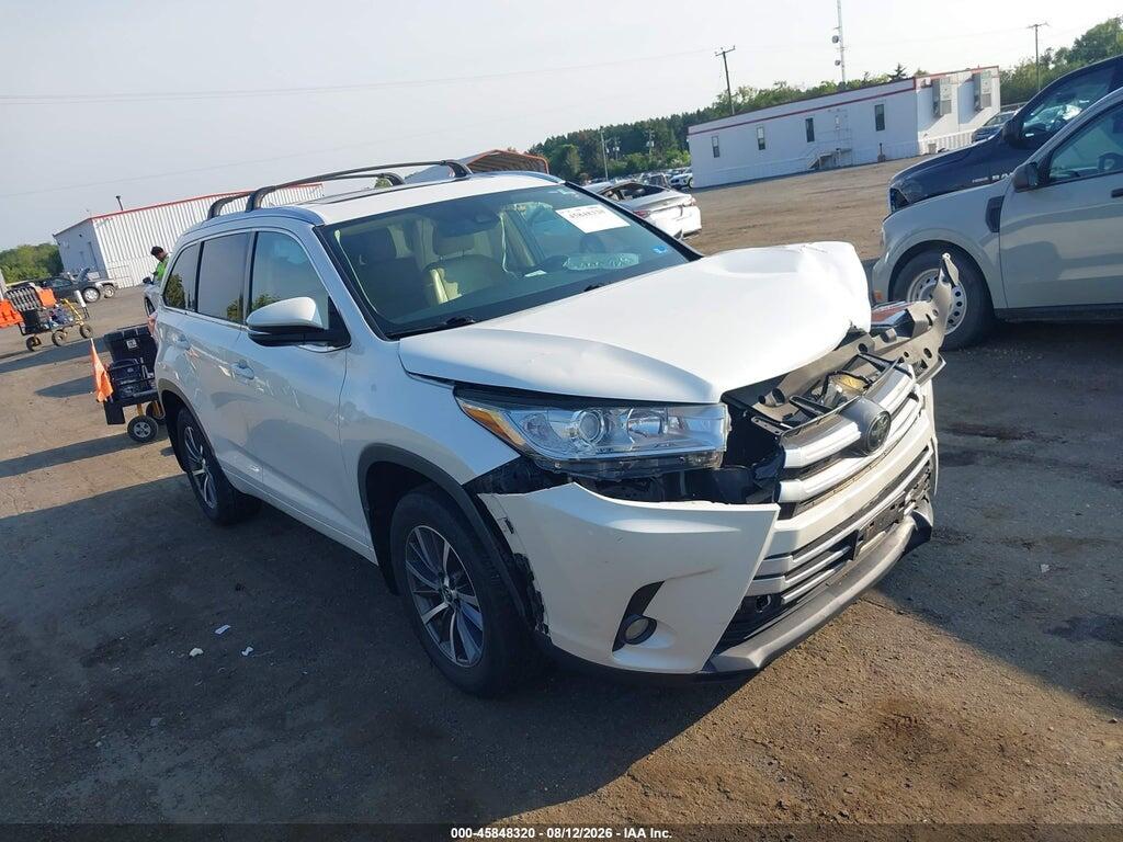 5TDJZRFH2HS458529 2017 TOYOTA HIGHLANDER photo no. 1