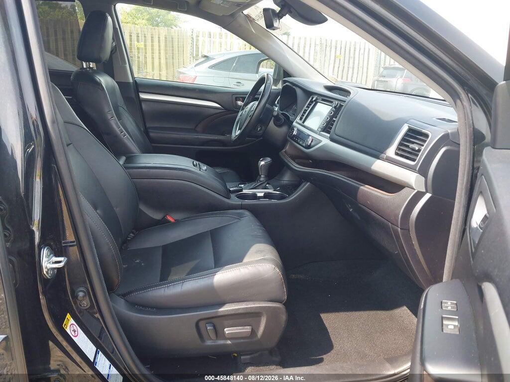 5TDJZRFH6HS473387 2017 TOYOTA HIGHLANDER photo no. 5