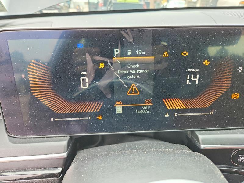 2025 KIA K5 GT LINE — Фото 9 из 12