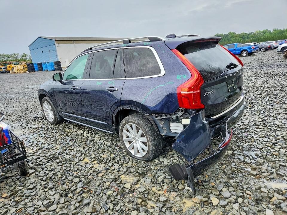 2016 VOLVO XC90 T6 — Фото 2 из 13