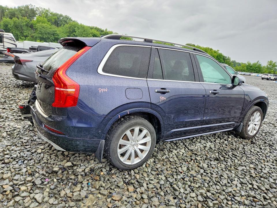 2016 VOLVO XC90 T6 — Фото 3 из 13