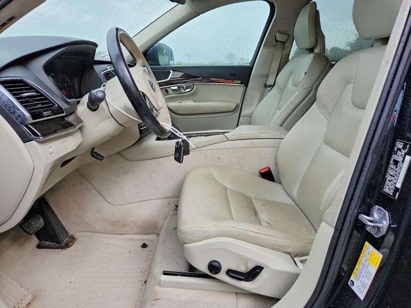 2016 VOLVO XC90 T6 — Фото 7 из 13