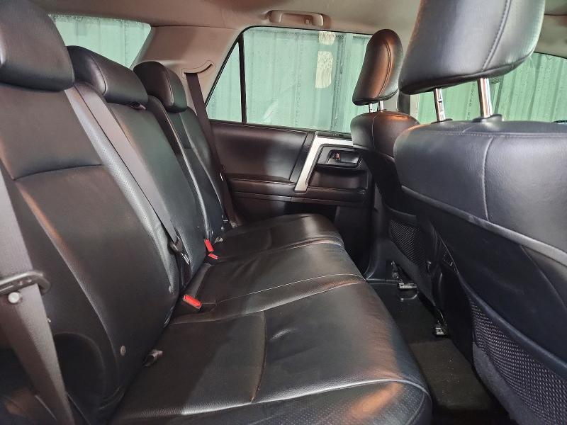 2017 GMC ACADIA DENALI — Фото 10 из 12