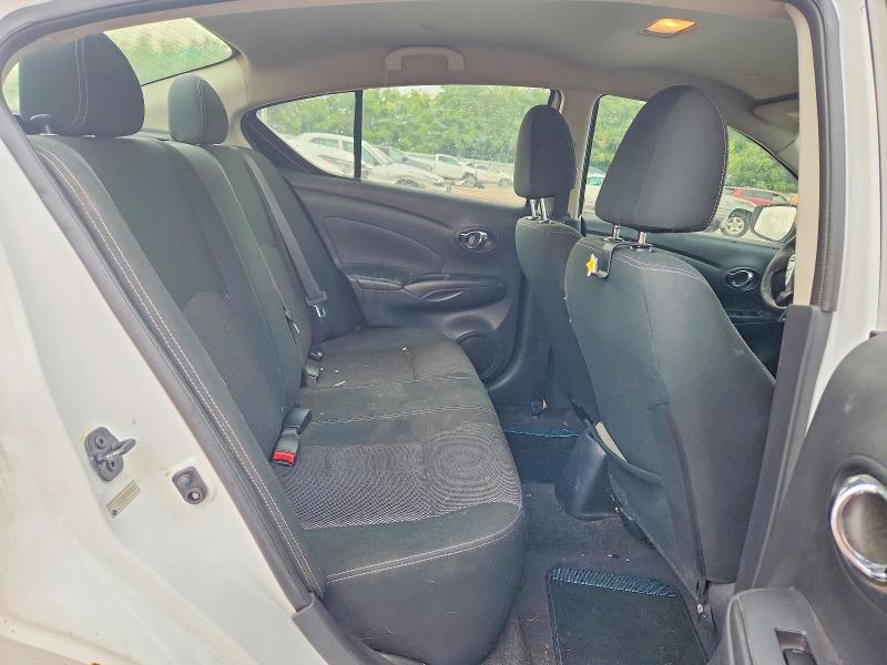 2017 NISSAN VERSA 1.6 SV — Фото 10 из 12