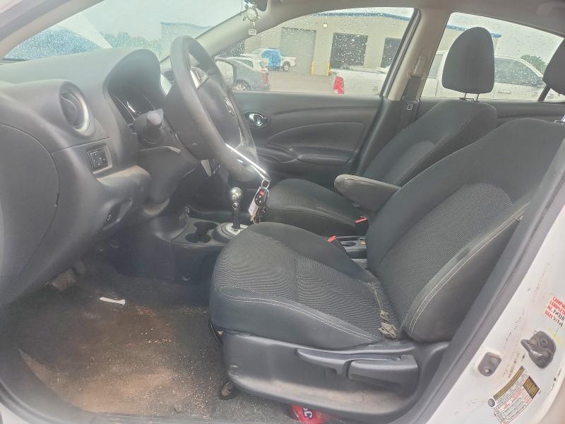 2017 NISSAN VERSA 1.6 SV — Фото 7 из 12