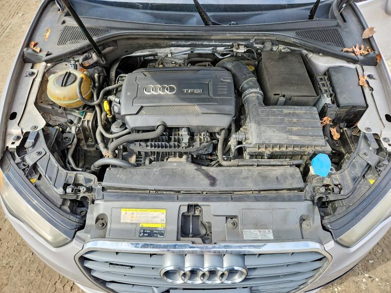 2015 AUDI A3 PREMIUM — Фото 11 из 12