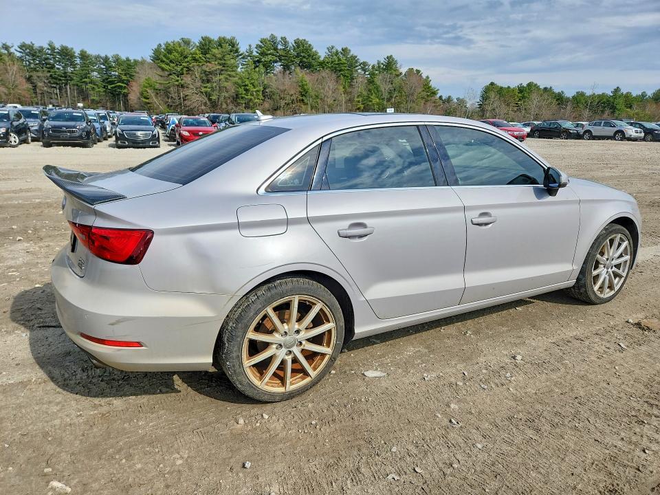 2015 AUDI A3 PREMIUM — Фото 3 из 12