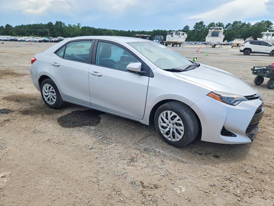 2018 TOYOTA COROLLA LE — Фото 4 из 12