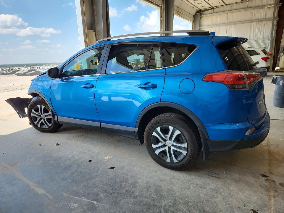 2017 TOYOTA RAV4 LE — Фото 2 из 13