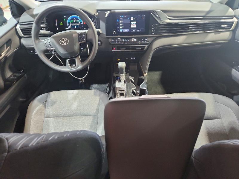 2026 TOYOTA CAMRY LE — Фото 8 из 12