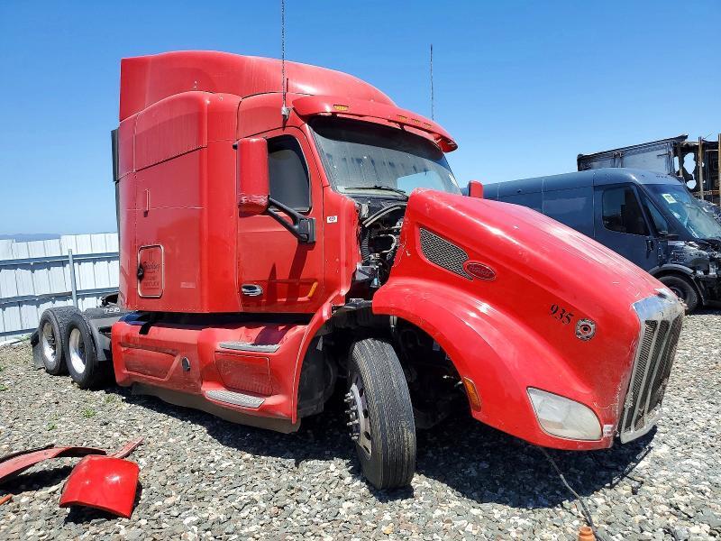2019 PETERBILT 579 1XPBD49X5KD276317