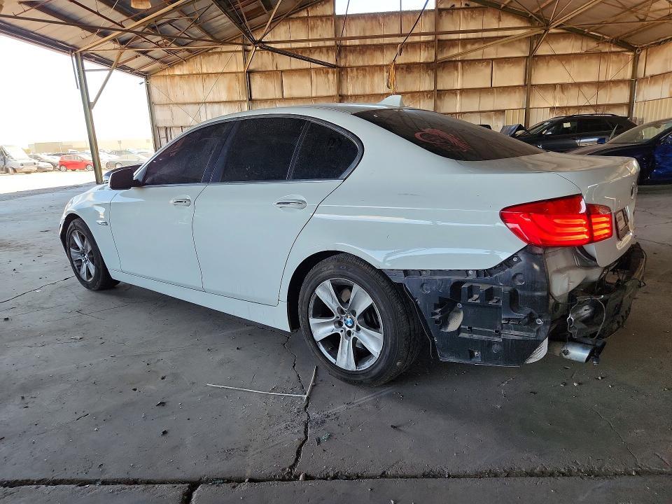 2013 BMW 528 I — Фото 2 из 12