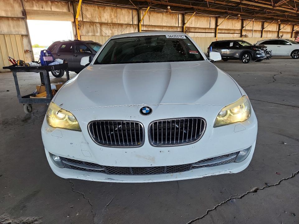 2013 BMW 528 I — Фото 5 из 12