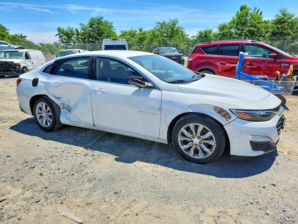 2021 CHEVROLET MALIBU LT — Фото 4 из 12