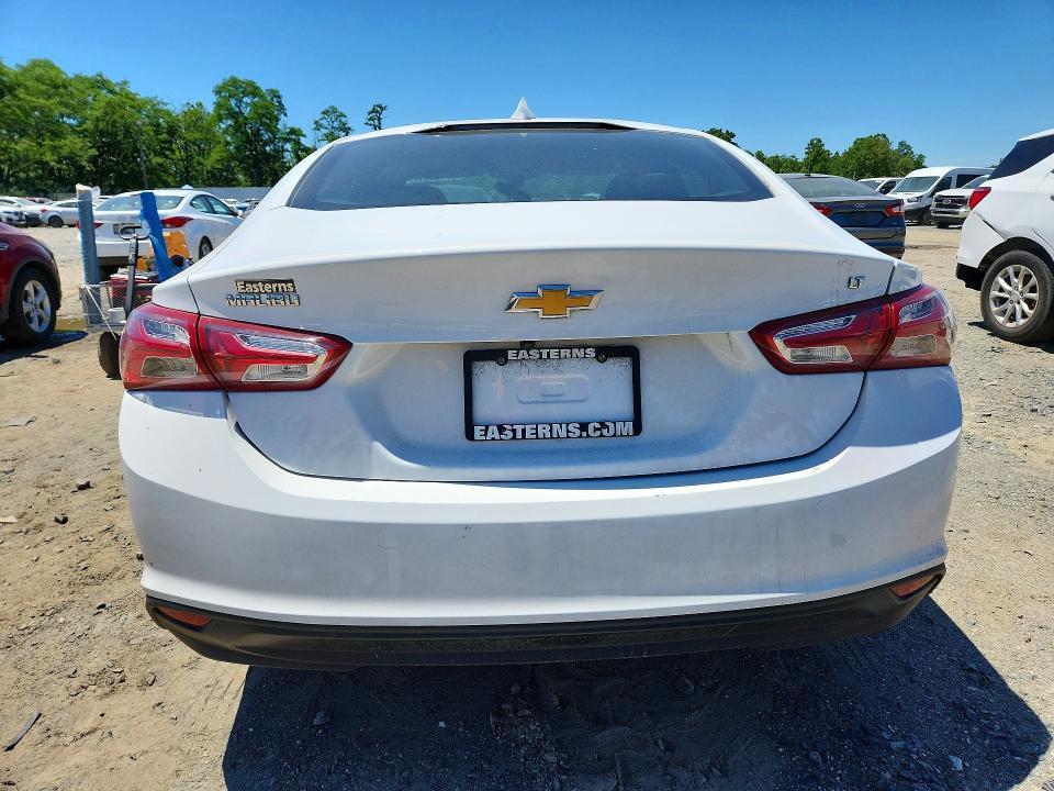 2021 CHEVROLET MALIBU LT — Фото 6 из 12